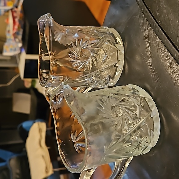 Vintage glass creamers - Picture 1 of 8